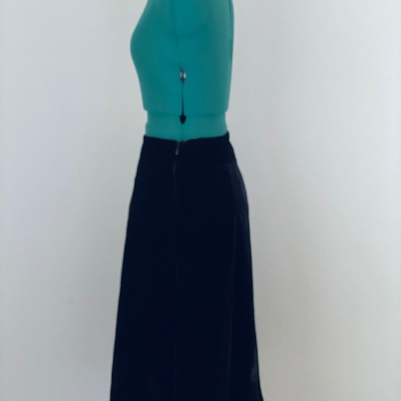 SOLD velvet midi skirt by Charter Club Size 12 - Picture 3 of 11